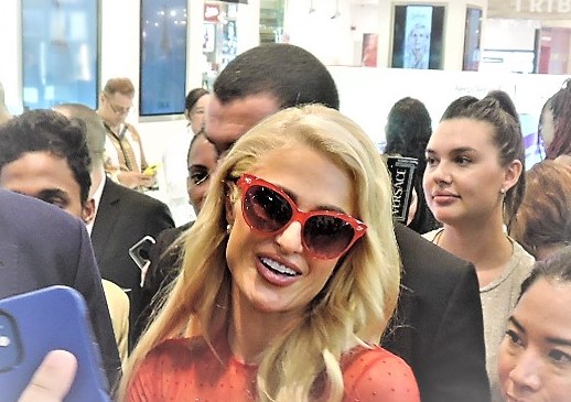 Paris Hilton Dubai Emirates Mall